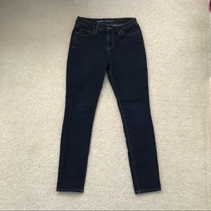 Old Navy Curvy Mid-Rise Jeans